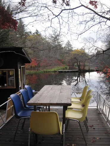 紅葉を独り占め♪ R゛s Pond Cafe ＠雲場池 : ぴきょログ～軽井沢でぐーたら生活～