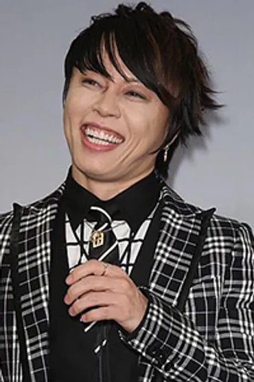 西川貴教、ガーシーに「弱み握られてる」? 突然のオンラインサロン動画出演にファン衝撃(2022/11/14 13:17)