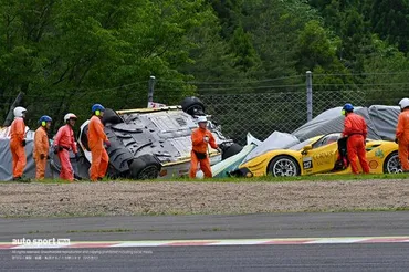 フェラーリチャレンジ第ラウンドで前澤友作が激しくクラッシュ。搬送されるも意識あり(年月日)
