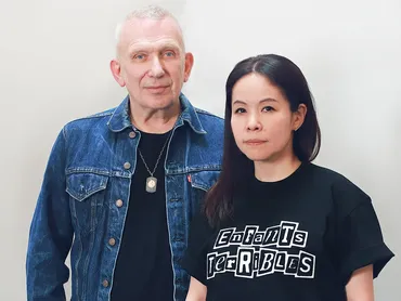 ジャンポール・ゴルチエとサカイの阿部千登勢にインタビュー!2人が語るクチュール発表の裏側。