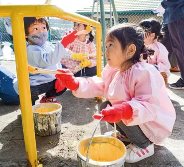 土屋幼稚園 遊具塗り替え「ありがとう」 地元企業が協力し実施 