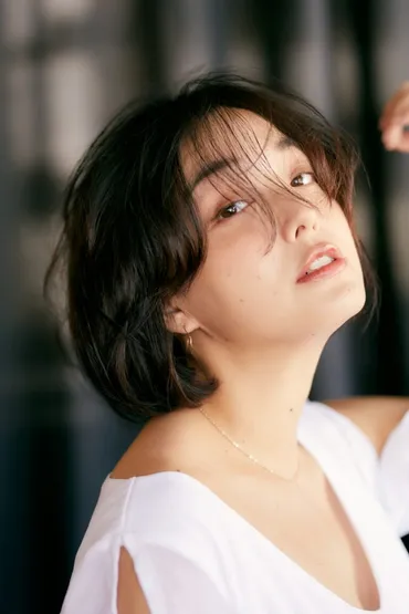 女優・我妻三輪子が離婚を発表!元夫はどんな人?子供は?なぜ離婚?│あいのーと