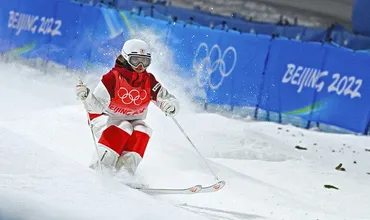 川村あんり まさかの5位、メダル届かず【北京五輪・モーグル】：中日スポーツ・東京中日スポーツ