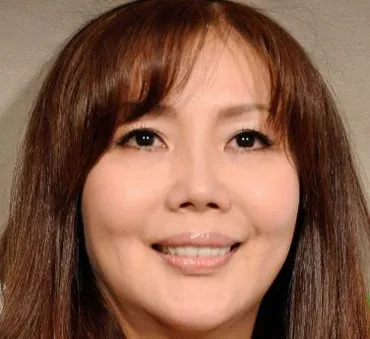 小川菜摘は整形で顔が変わったから鼻がおかしい?昔の若い頃や太った時と痩せた時の体型の落差を画像比較!