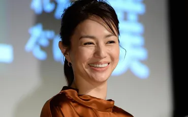 木村拓哉との゛共演NG説゛、堀内健との゛熱愛報道゛…゛癒し系゛井川遥45歳はなぜ持続可能なのか？ 