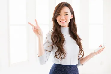 バレるとマズイ!同性から敬遠されがちな「計算高い女性」の特徴7選