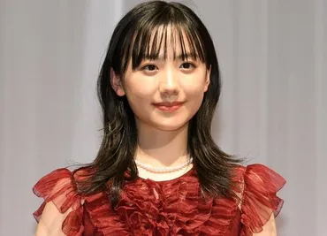 芦田愛菜の年収は、推定4億円！気になる収入源と貯金額も大公開？！ 