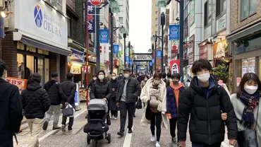 戸越って、どんな街？】戸越銀座は関東で一番長い商店街。庶民的なコロッケやおかずの食べ歩きが楽しいが、シチュー、焼き芋、温泉と新名物も続々！