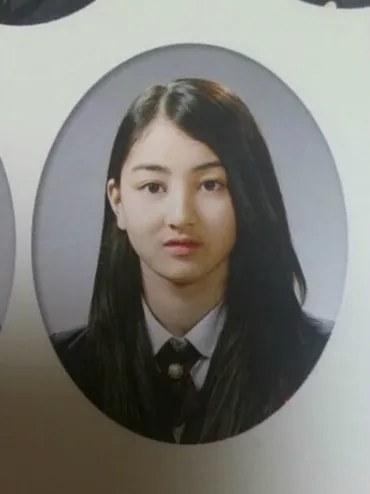 TWICEの整形疑惑を卒アルで比較するとメンバー全員整形確定!?幼少期から顔が激変?