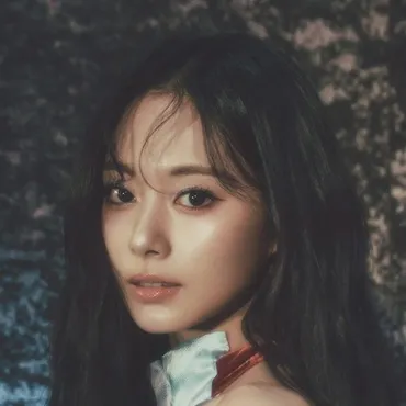 TZUYU の「Run Away」歌詞和訳,曲は、そして相手に対する誠実な感情が表現されています 