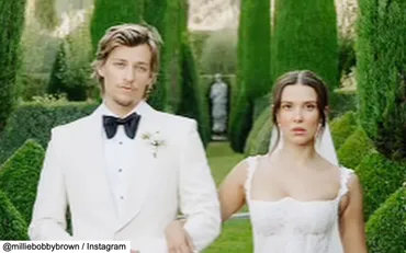 ストレンジャー・シングス」ミリー・ボビー・ブラウン、夫ジェイク・ボン・ジョヴィの結婚式の写真が公開！ ミリーが選んだウェディングドレス＆司式者を務めたあの人物に注目が集まる［写真あり］