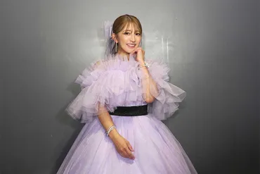 矢口真里、語ったつんく♂への感謝歳の記念リサイタル開催…カバー曲で思わず涙も