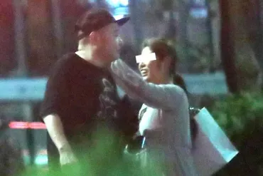 内山信二婚約者と初ショット!「イタ飯デート」で爆食の夜