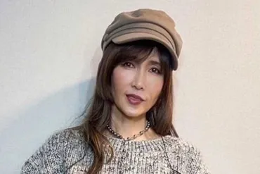 工藤静香に「すっぴん可愛い」の声海外でのバスローブ姿に注目「綺麗」「美肌」