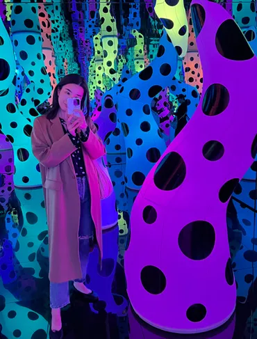 草間彌生の新作アートに浸るサンフランシスコ近代美術館〜スタッフこぼれ話゛