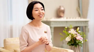 女性皇族初の博士・彬子さま「英国の経験と現在」彬子女王著『赤と青のガウン』インタビュー