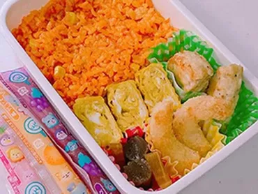 春休み中の『お弁当問題』 コープの冷凍食品を使うと?「助かった」「真似します!」(grape)