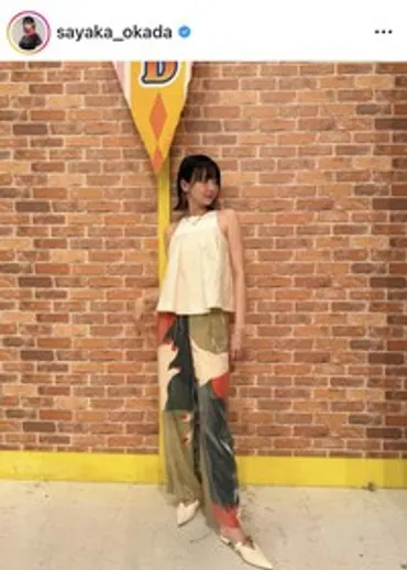 役満ボディ・岡田紗佳ノースリ&カラフルパンツ衣装に「可愛さの国士無双」「まさにダブル役満」