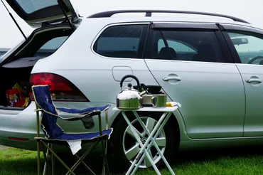 真夏の車内でガスボンベが爆発!?危険性や安全な保管方法を解説!