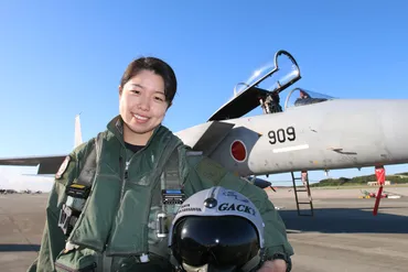 航空学生パイロットたちの軌跡！夢を叶える道のりとは？航空学生の厳しさ、自己管理、そして友情