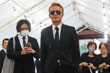 橋幸夫さん通夜でヒンシュク! ATSUSHIモノマネ芸人 交流女性が明かす「本性」(東スポWEB)