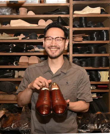 かながわ多才多彩・この人に聞く:「思い出の修復」丁寧に 靴修理「ハドソン靴店」2代目店主 村上塁さん(40) /神奈川