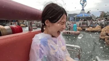 写真66枚】ディズニー ゛びしょ濡れMAX゛スプラッシュ・マウンテンやベイマックスのパレードを鈴木唯アナが体験！ 