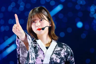 櫻坂46卒業の渡邉理佐、涙で語った7年間の本音 ゛グループ初の卒コン゛で今後にも言及＜スピーチ全文＞ 