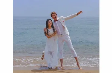 川﨑麻世さん 「花音がお気に入りの一枚」 夫婦２ショットを公開 