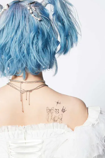 平手友梨奈、肩に衝撃゛タトゥー゛ ネット仰天「これは反則」「消せるやつ?」「やばいマジで」