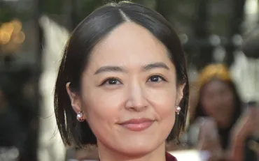 2ページ目)「地上波で見られるのはまた来年かも」井上真央(37)を悩ませる゛松本潤の呪い゛と、タブーの独立問題