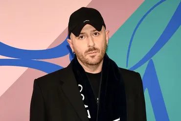 デムナ・ヴァザリアってどんな人?