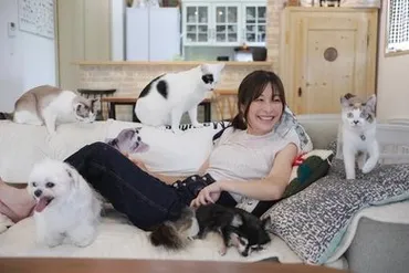 坂上忍の動物保護ハウスでも働き」CMで一世風靡した小野真弓(43)千葉で動物と向き合う現在「保護活動に終わりはないんです」