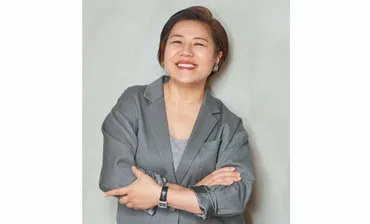 青木さやかが語る離婚から14年の子育て 「パパといっしょには暮らせない。でもパパもママもあなたを心から愛している、と娘に伝えていました」(AERA with Kids+)