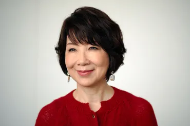 伊藤蘭、再始動への軌跡？ キャンディーズから女優・歌手、そして家族の物語伊藤蘭、輝き続けるその姿。キャンディーズ解散から現在まで