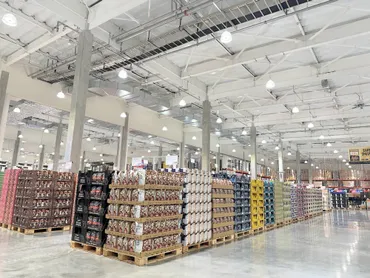 コストコ小郡倉庫店オープン】もうすぐ開店!200点の特別商品にマニアも「全部買いたい!」(ao)