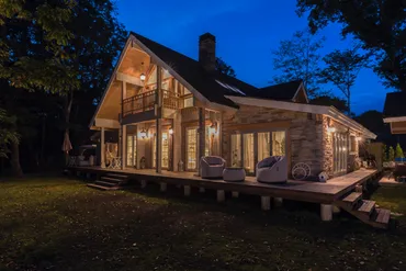 新條まゆ 漫画家、住宅総合プロデュース会社経営 