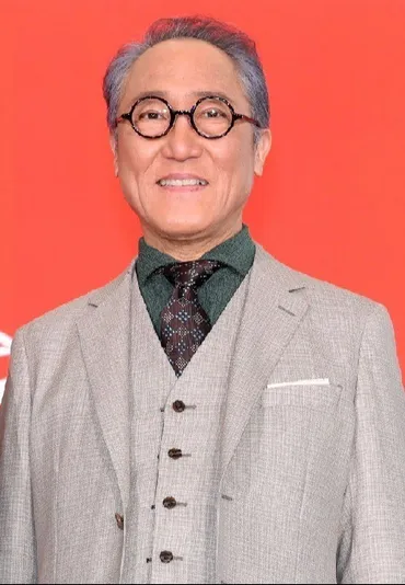 朝ドラ「ばけばけ」の佐野史郎がバックバンドを務めた伝説の〝純 ...