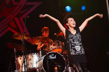 相川七瀬、15周年記念ライヴで新プロジェクト・Rockstar Steady ...