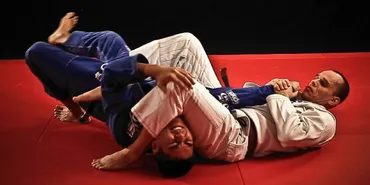 ブラジル格闘技の歴史を紐解く！前田光世と町田嘉三、武士道の精神とは？ブラジル格闘技のレジェンドたち：柔術、空手、そして武士道