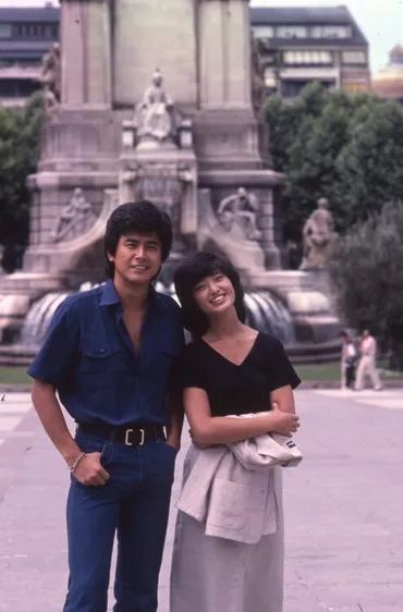 山口百恵さんの覚悟 ファンの前での交際宣言から40年以上愛を貫く