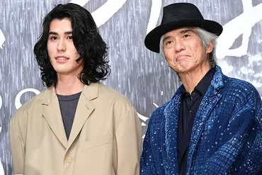 佐藤浩市「恥ずかしい…」 2度目の親子共演、寛一郎との横並びに照れ笑い 