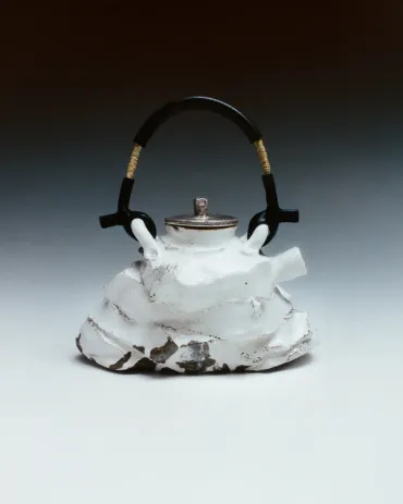 ロエベ ティーポット」コレクション 深澤直人ら参加、ミラノサローネで発表 