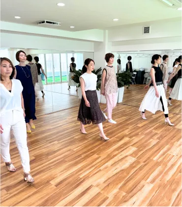 Beauty Walking 仲妻よし子のウォーキングレッスン