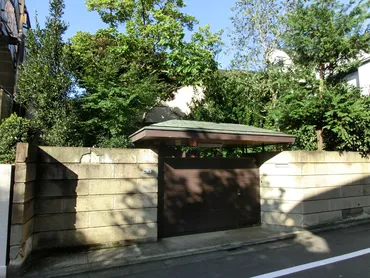 柿の木坂】芸能人の自宅を探訪しながら、碑文谷・柿の木坂・野沢を散策（５）：松島トモ子/原辰徳/坂本九・柏木由紀子/呑川柿の木坂支流緑道 