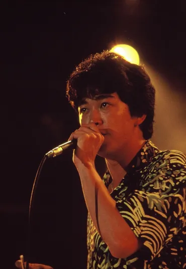 カルロス・トシキってどんな人？音楽とニンニク王の二刀流人生とは？カルロス・トシキ、音楽と人生の軌跡