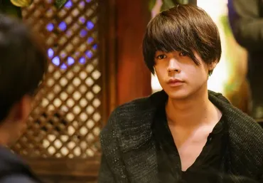 大倉忠義も絶賛！成田凌が減量で役づくり『窮鼠はチーズの夢を見る』新カット