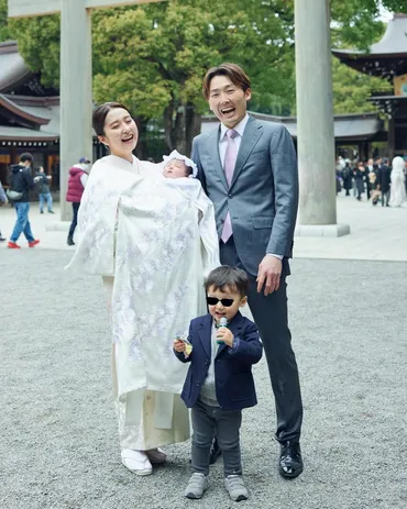衛藤美彩、第2子のお宮参り報告 夫・源田壮亮選手との家族ショットに「美しい」「素敵な家族」の声 