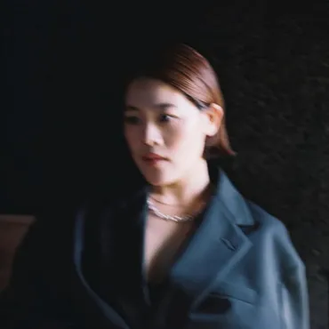 優河、2年半ぶりニューアルバム「Love Deluxe」収録曲＆ジャケット写真公開 