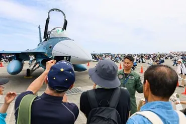 岩国基地で「日米親善デー」 